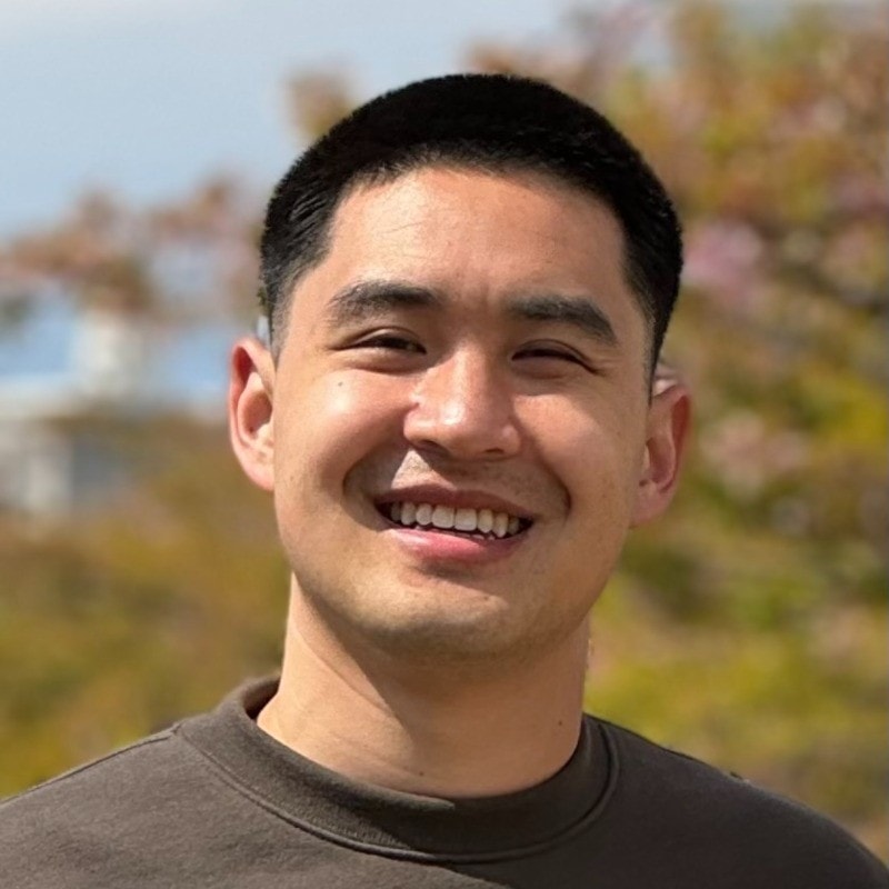 Eric Yuguan Quan, Math & Physics teacher