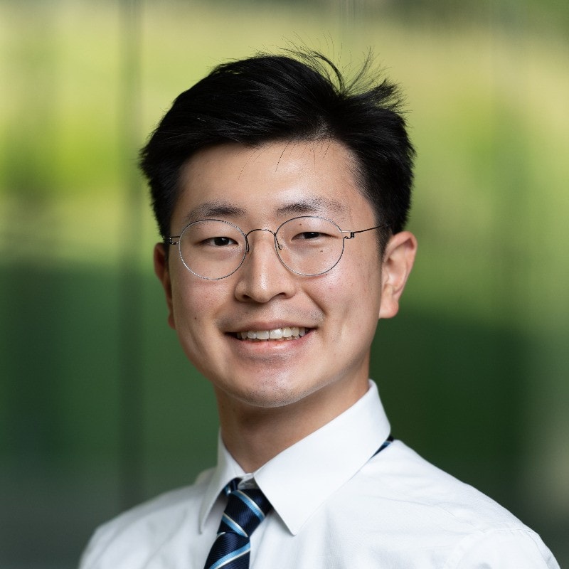 Junsoo Kim, Biology & Chemistry teacher